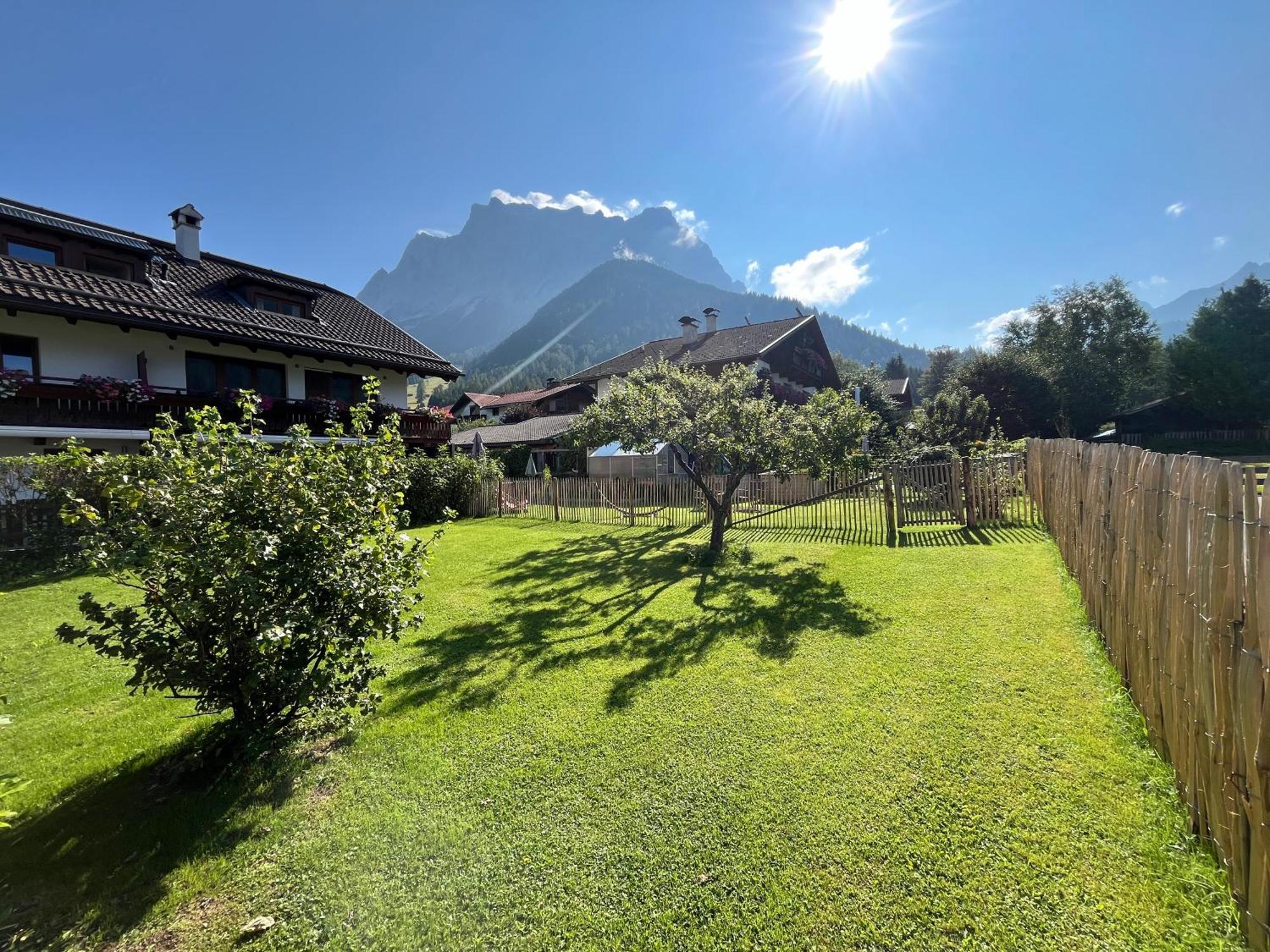 Appartement Haus Alpenblume à Ehrwald Extérieur photo