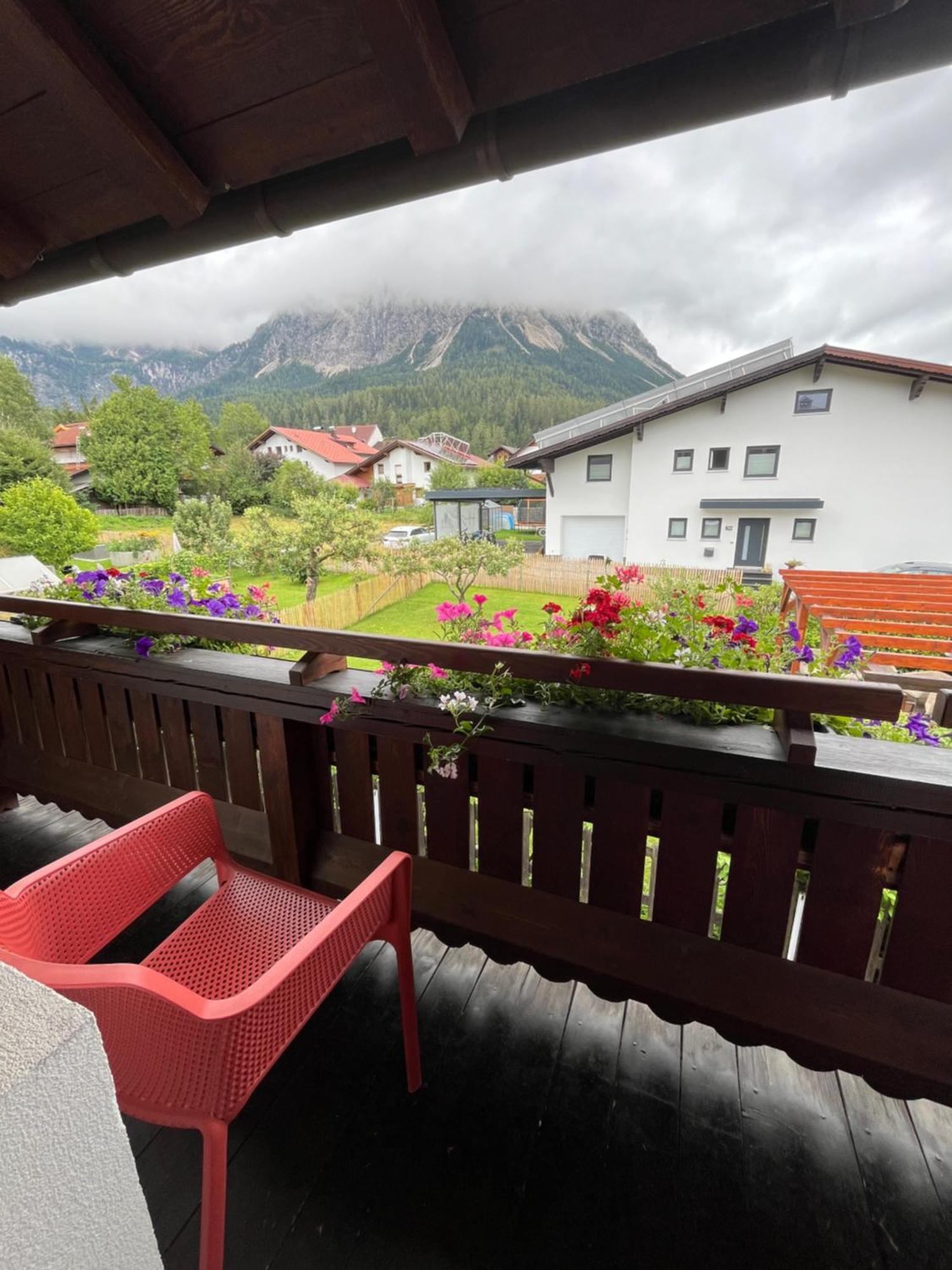Appartement Haus Alpenblume à Ehrwald Extérieur photo